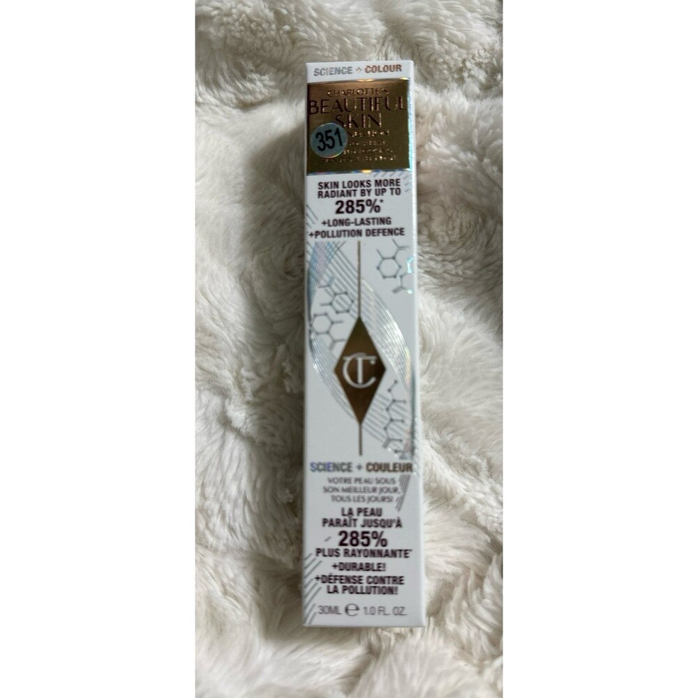 Charlotte Tilbury Beautiful Skin Foundation - Picture 5 of 8
